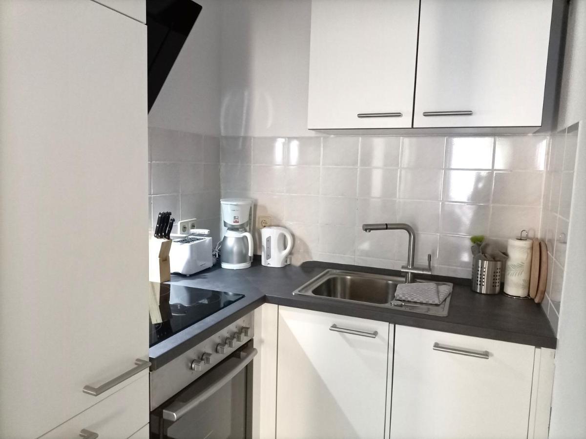Bodensee Apartment Friedrichshafen Rotkehlchen 27 エクステリア 写真